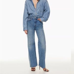 NWT Aritzia Denim Forum The Farrah Hi-Rise Wide Jean size 25 Reg